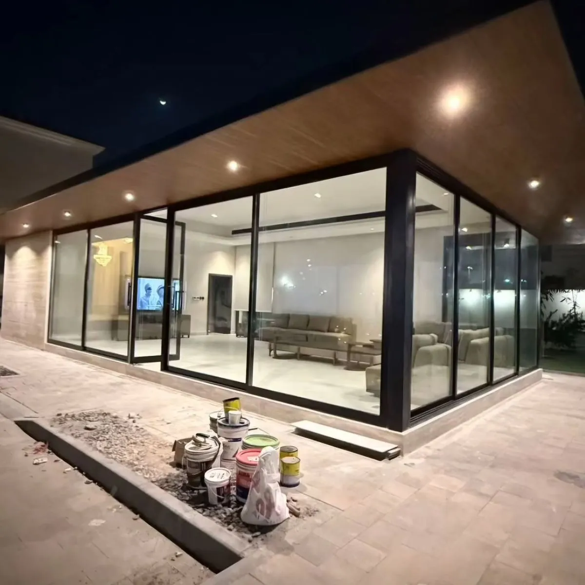 مجالس زجاجية فخمة